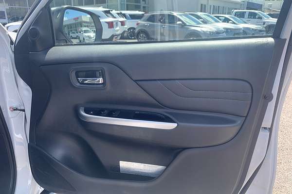 2023 Mitsubishi Triton Xtreme MR 4X4