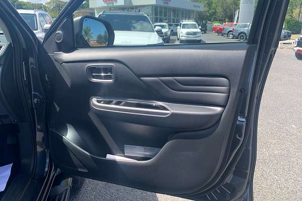 2023 Mitsubishi Triton Xtreme MR 4X4