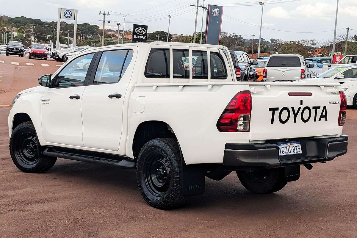 2020 Toyota Hilux SR GUN126R 4X4