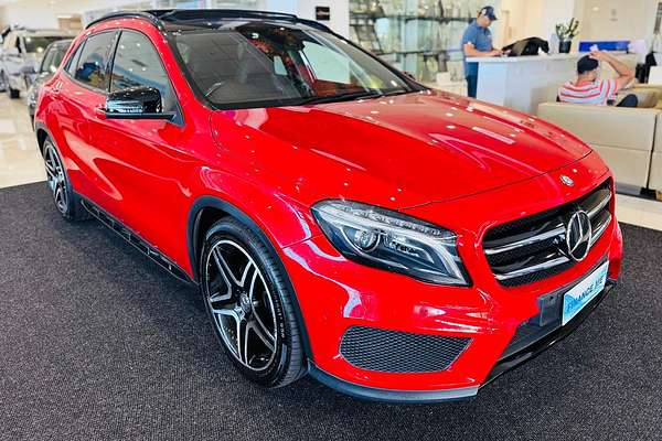 2015 Mercedes Benz GLA-Class GLA250 X156