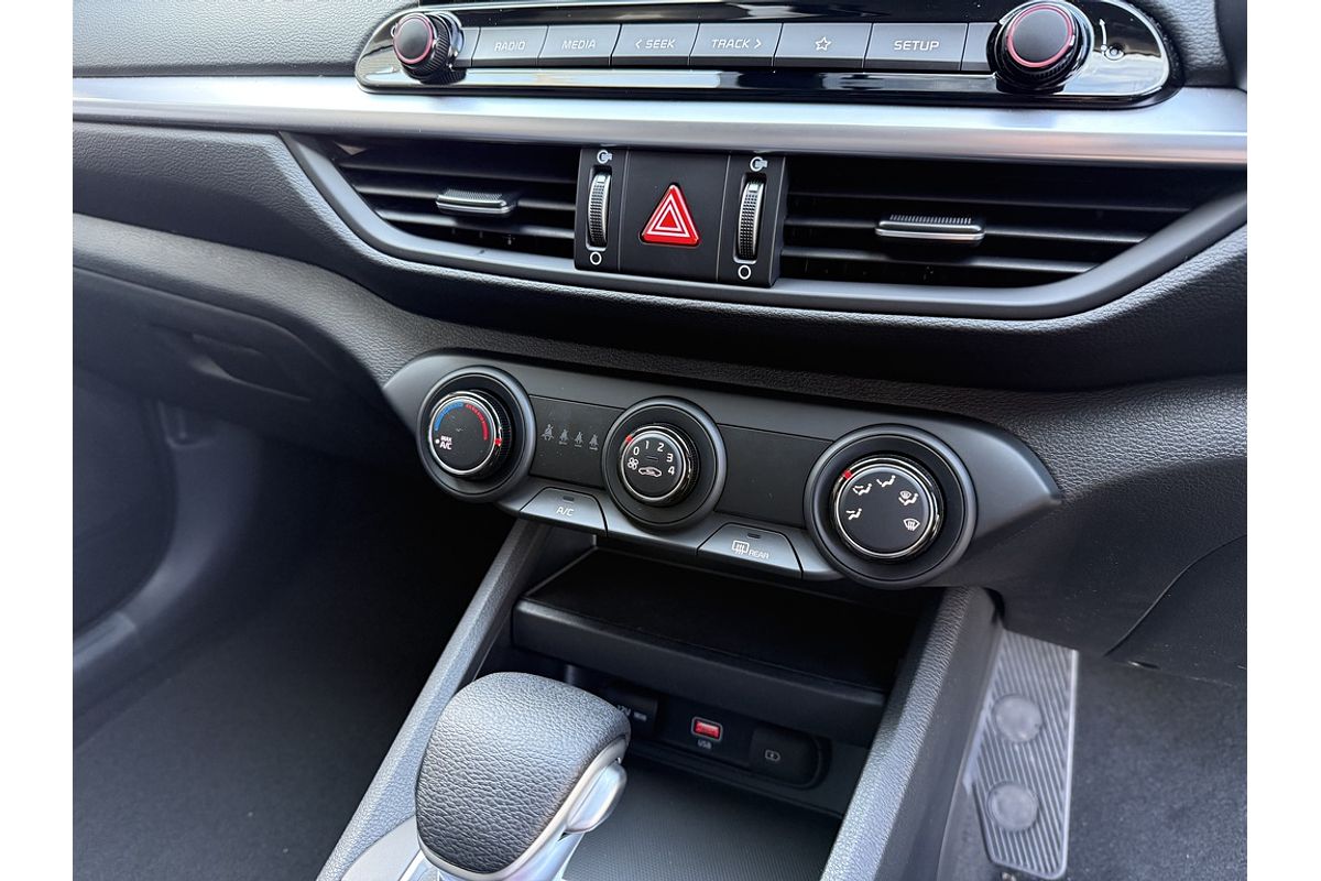 MY24 Kia Cerato S Auto Hatch 