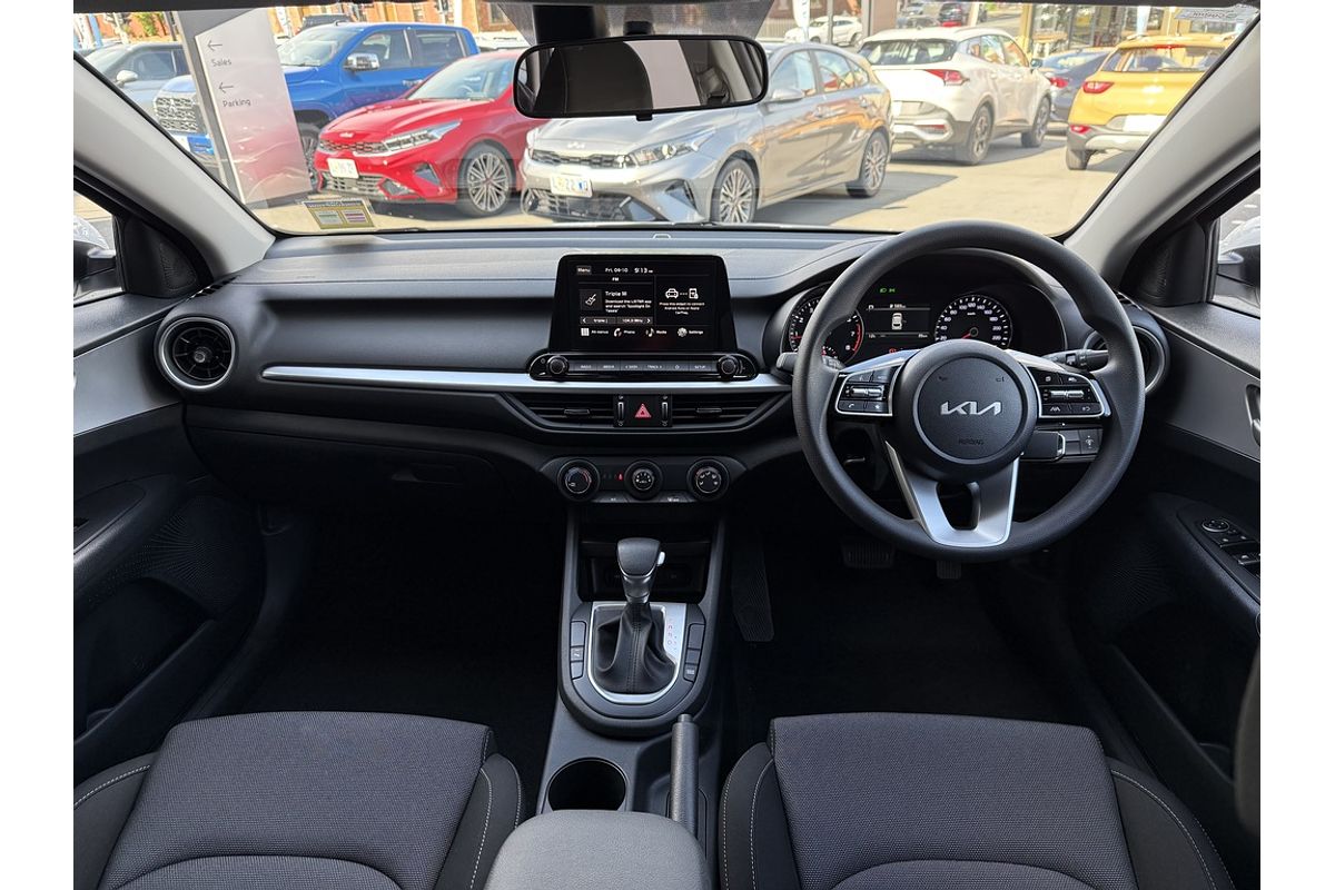 MY24 Kia Cerato S Auto Hatch 