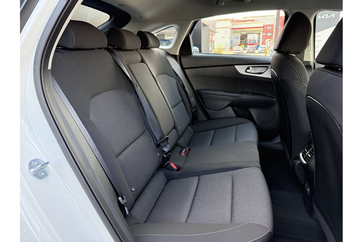 MY24 Kia Cerato S Auto Hatch 