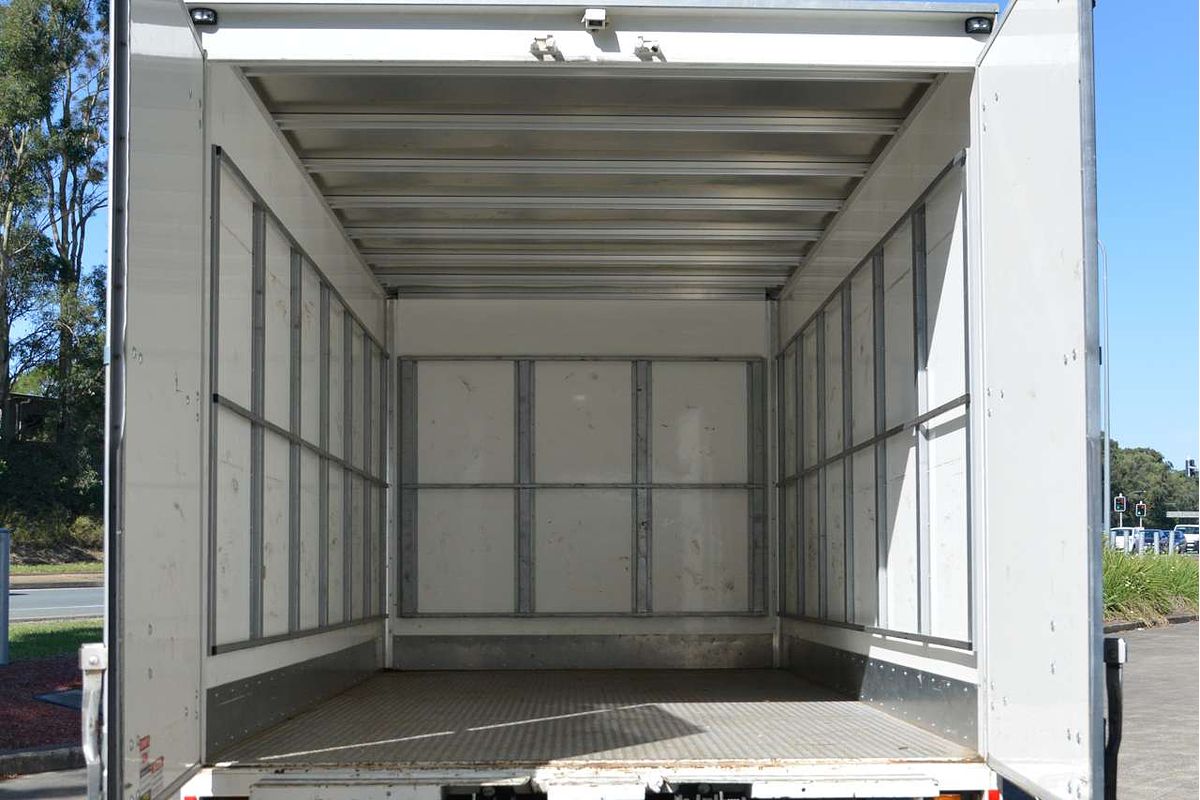 2022 Fuso Canter 515 4x2 SWB