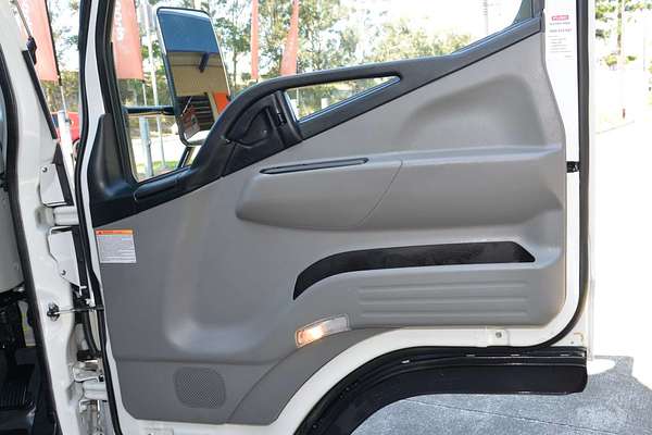 2022 Fuso Canter 515 4x2 SWB