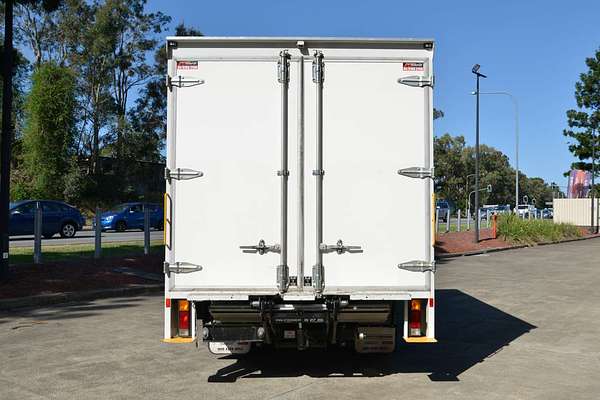 2022 Fuso Canter 515 4x2 SWB