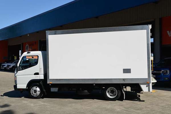2022 Fuso Canter 515 4x2 SWB
