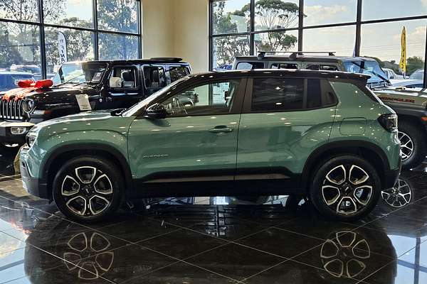 2024 Jeep Avenger Summit JJ