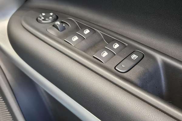 2024 Jeep Avenger Summit JJ