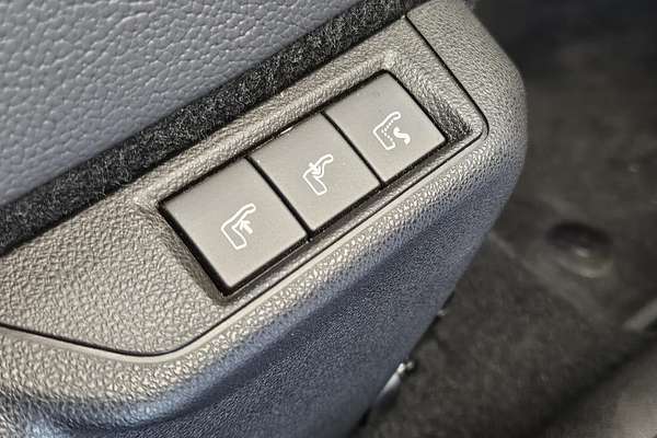 2024 Jeep Avenger Summit JJ