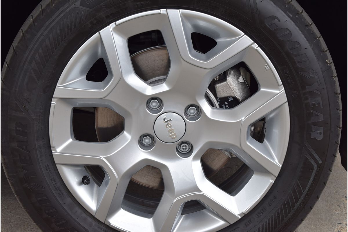 2024 Jeep Avenger Limited JJ
