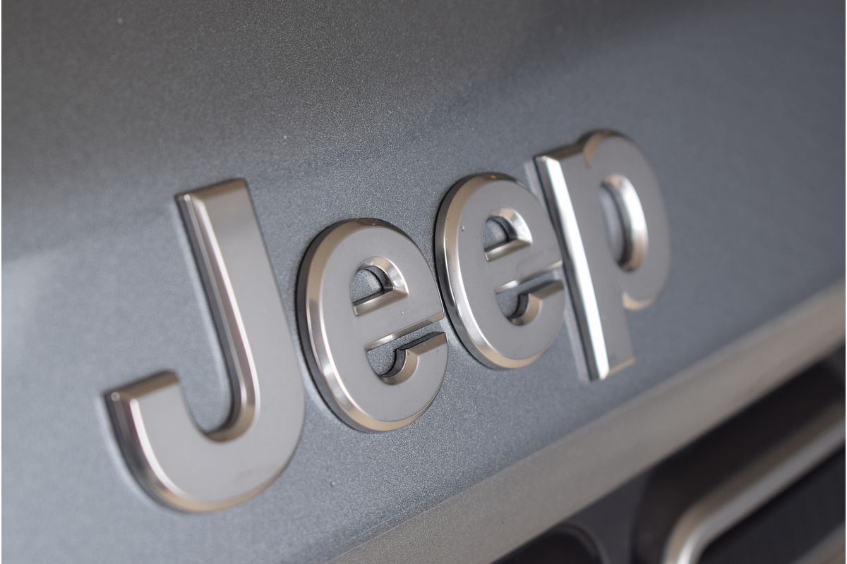 2024 Jeep Avenger Limited JJ