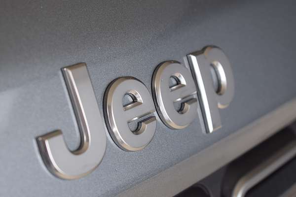 2024 Jeep Avenger Limited JJ
