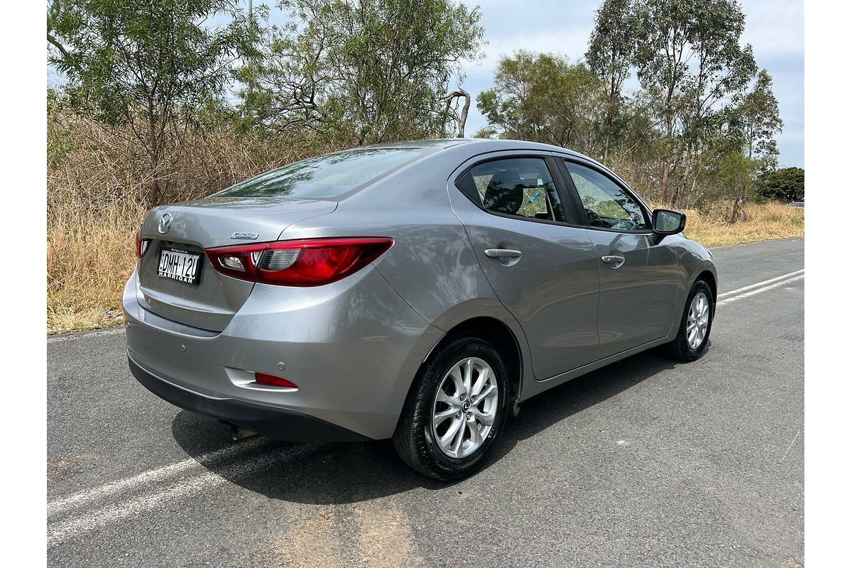 2017 Mazda 2 Maxx DL Series