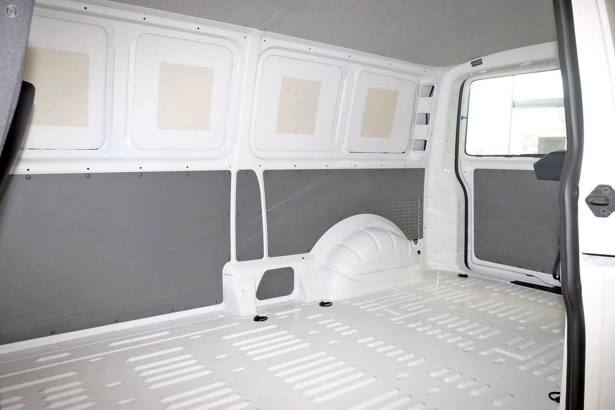 2024 Volkswagen Transporter TDI450 T6.1 LWB