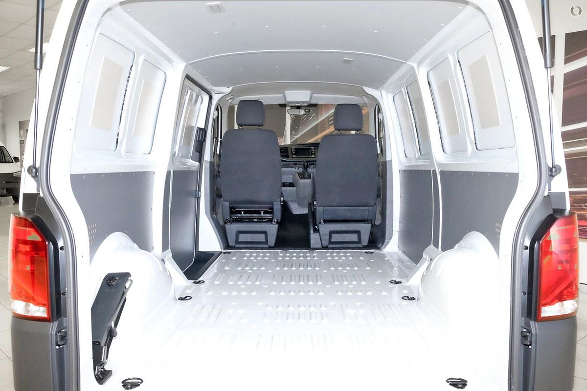 2024 Volkswagen Transporter TDI450 T6.1 LWB