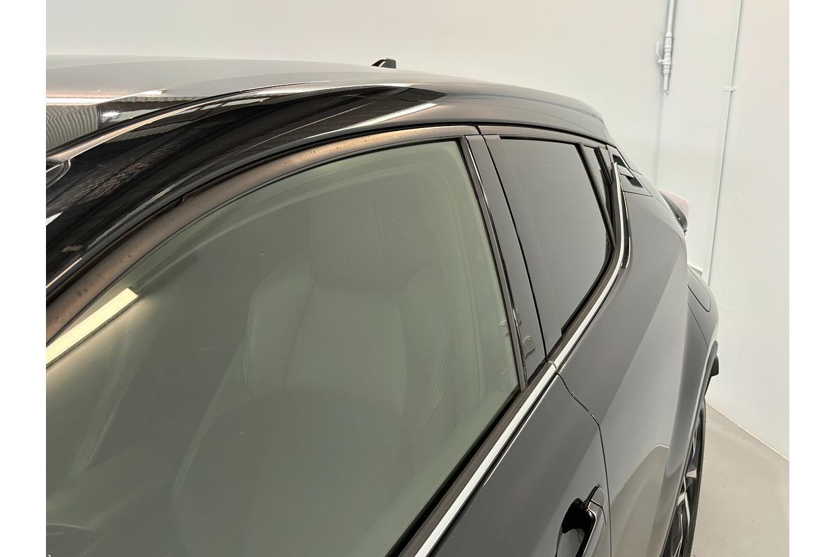 2017 Toyota C-HR Hybrid G ZYX10