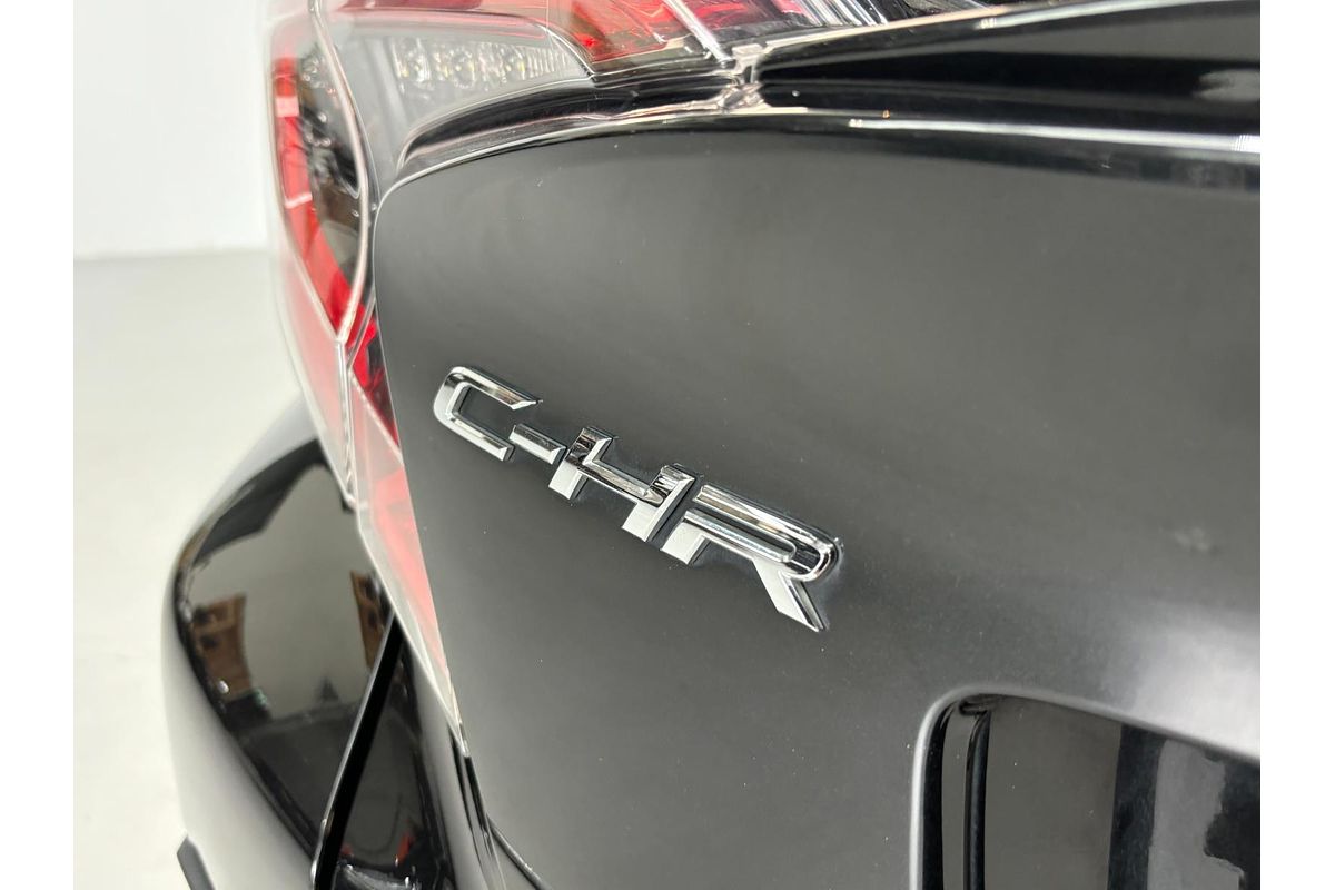 2017 Toyota C-HR Hybrid G ZYX10