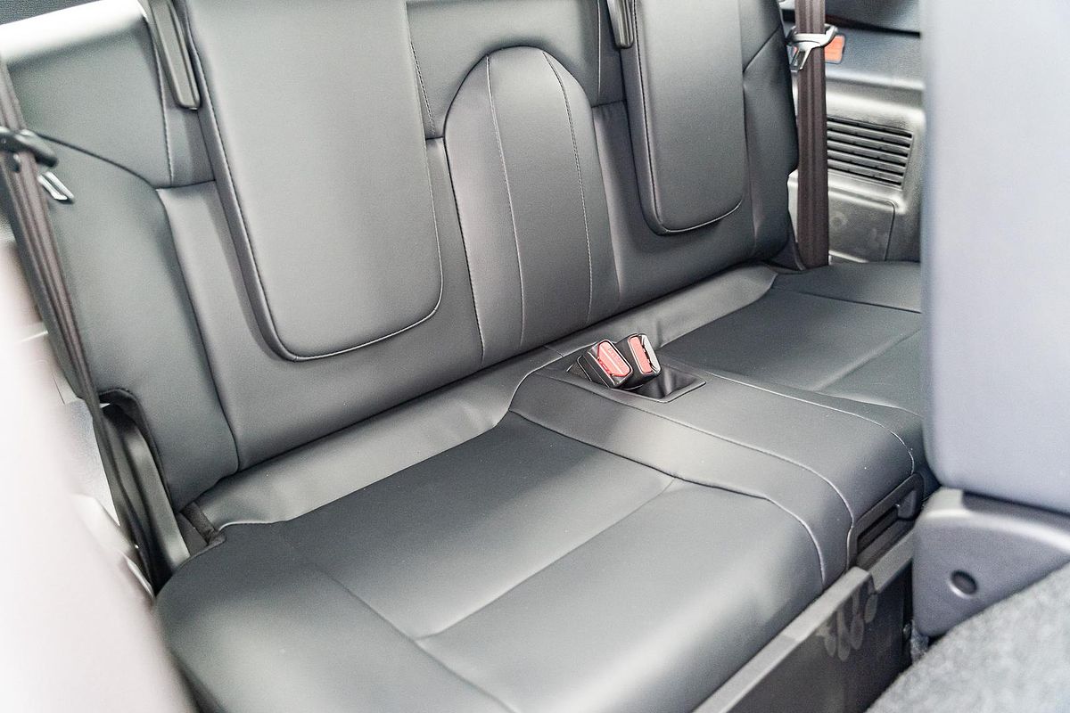 2024 Mitsubishi Outlander PHEV Exceed Tourer ZM