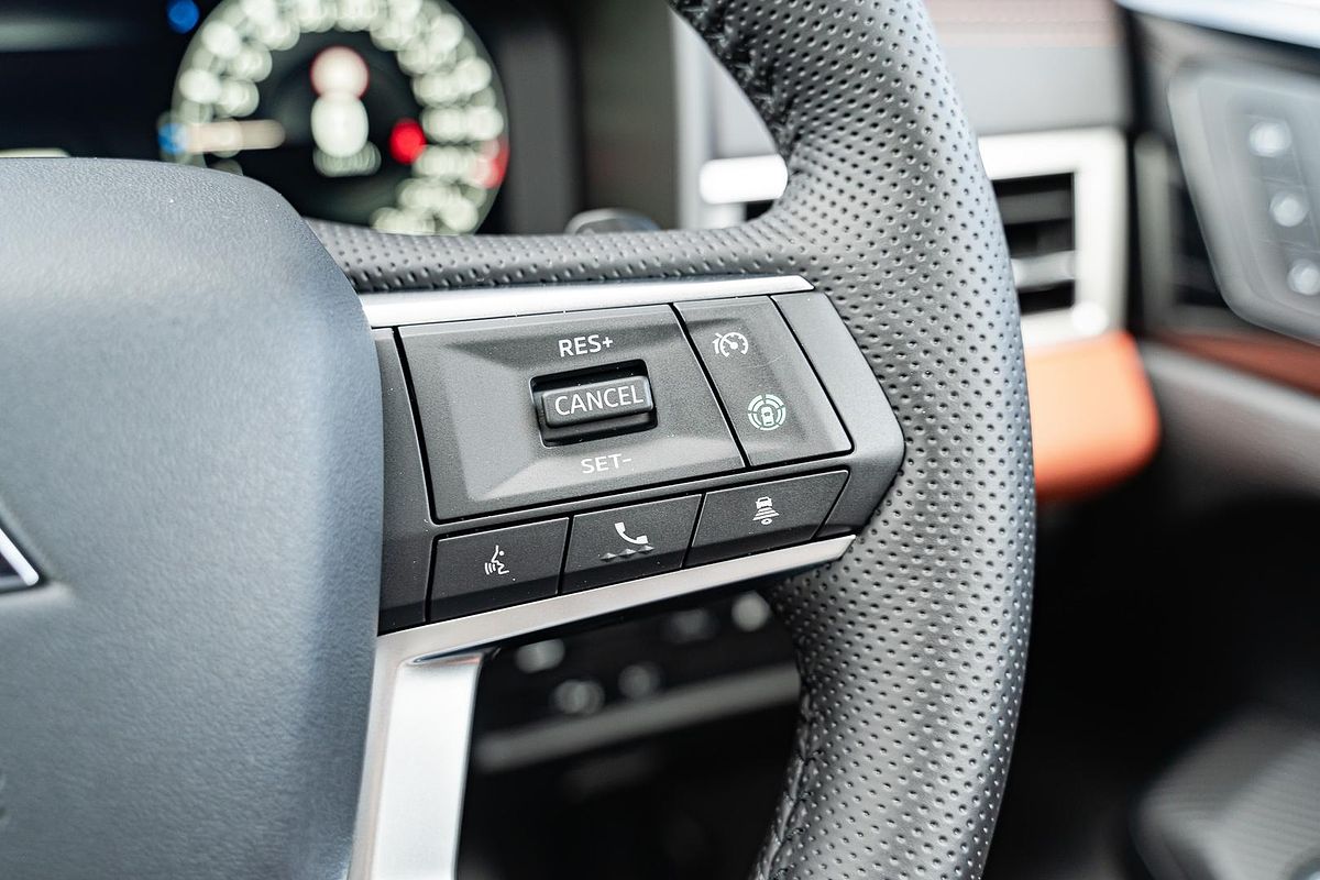 2024 Mitsubishi Outlander PHEV Exceed Tourer ZM