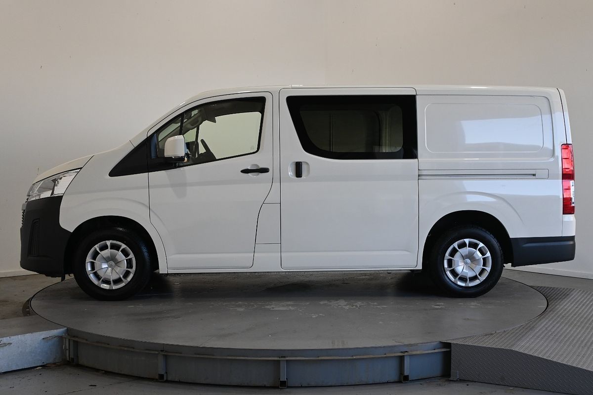 2024 Toyota Hiace Van LWB 2.8L T005 9617530A1