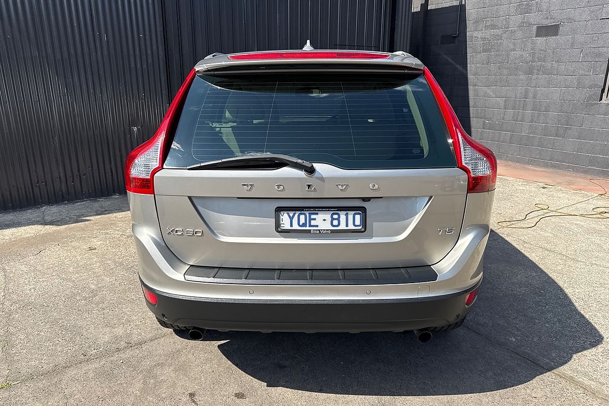 2011 Volvo XC60 T5