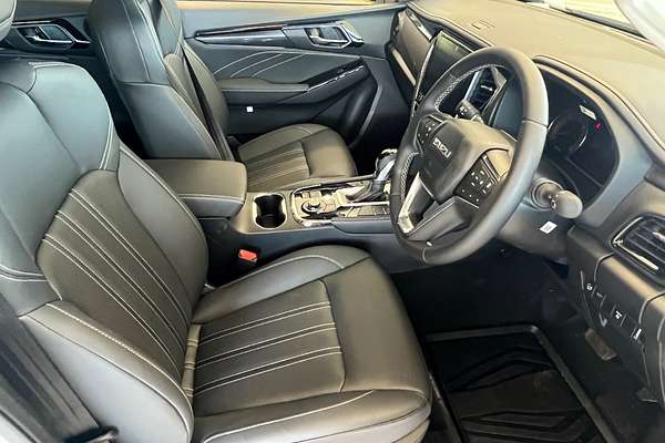 2024 Isuzu MU-X LS-T