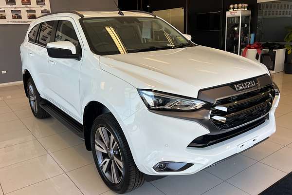 2024 Isuzu MU-X LS-T