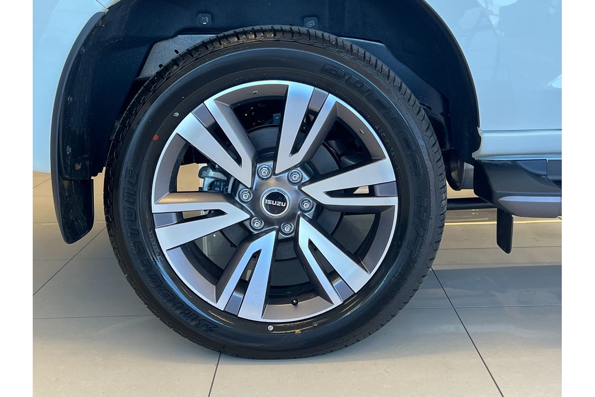 2024 Isuzu MU-X LS-T