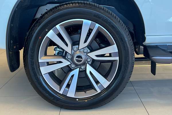 2024 Isuzu MU-X LS-T