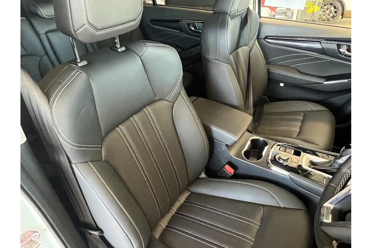 2024 Isuzu MU-X LS-T