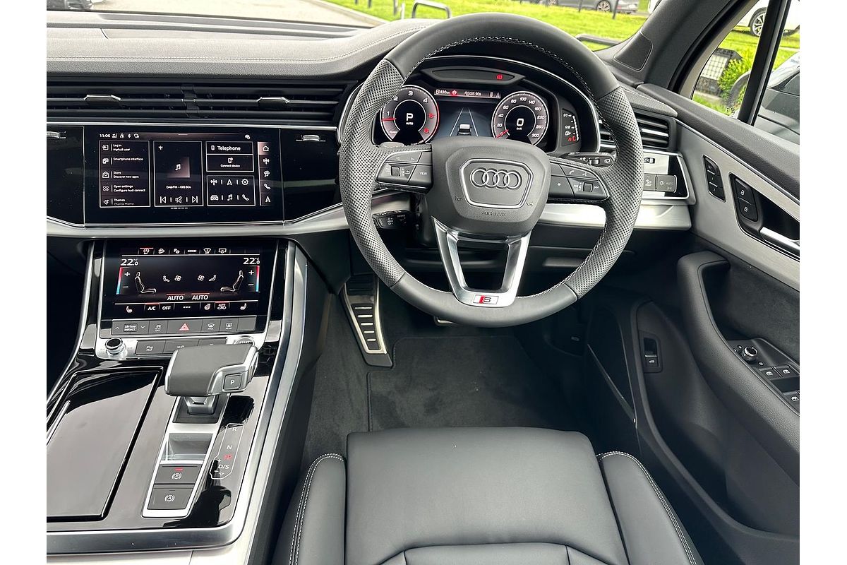 2024 Audi Q7 50 TDI S line 4M