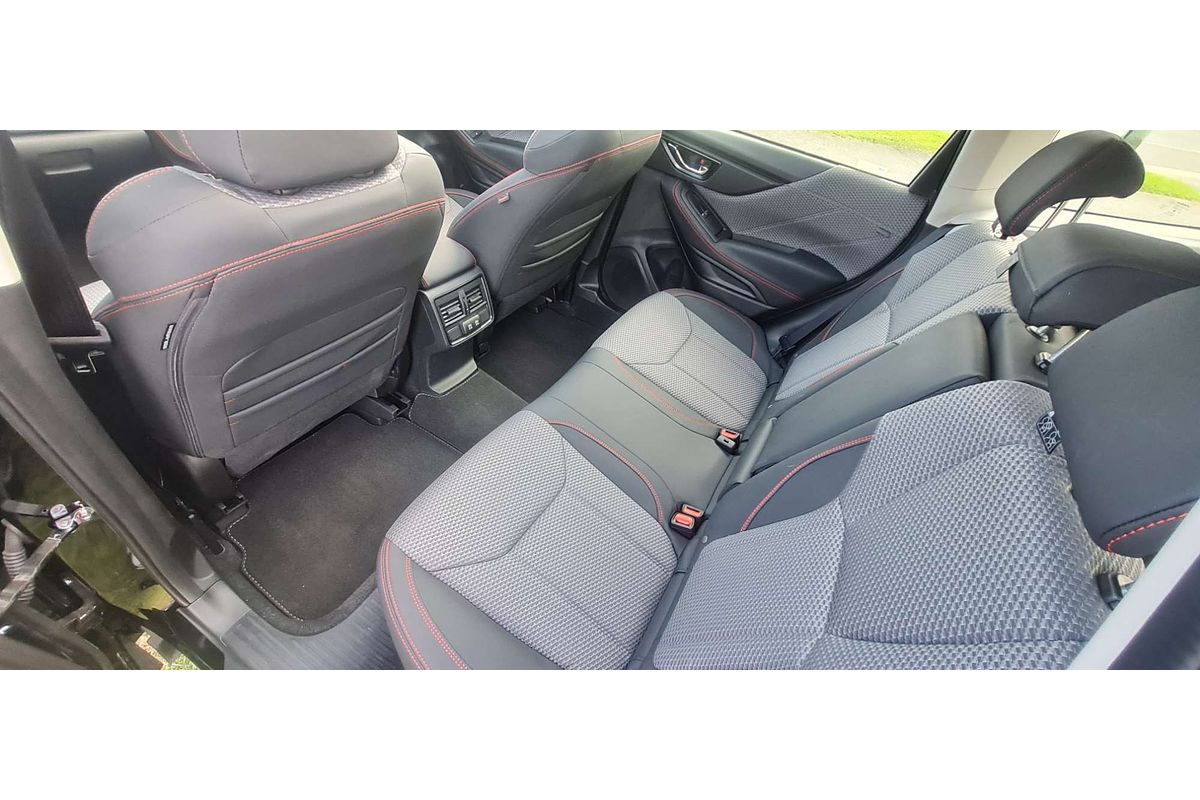 2023 Subaru Forester 2.5i Sport S5
