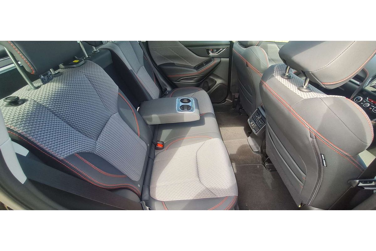 2023 Subaru Forester 2.5i Sport S5
