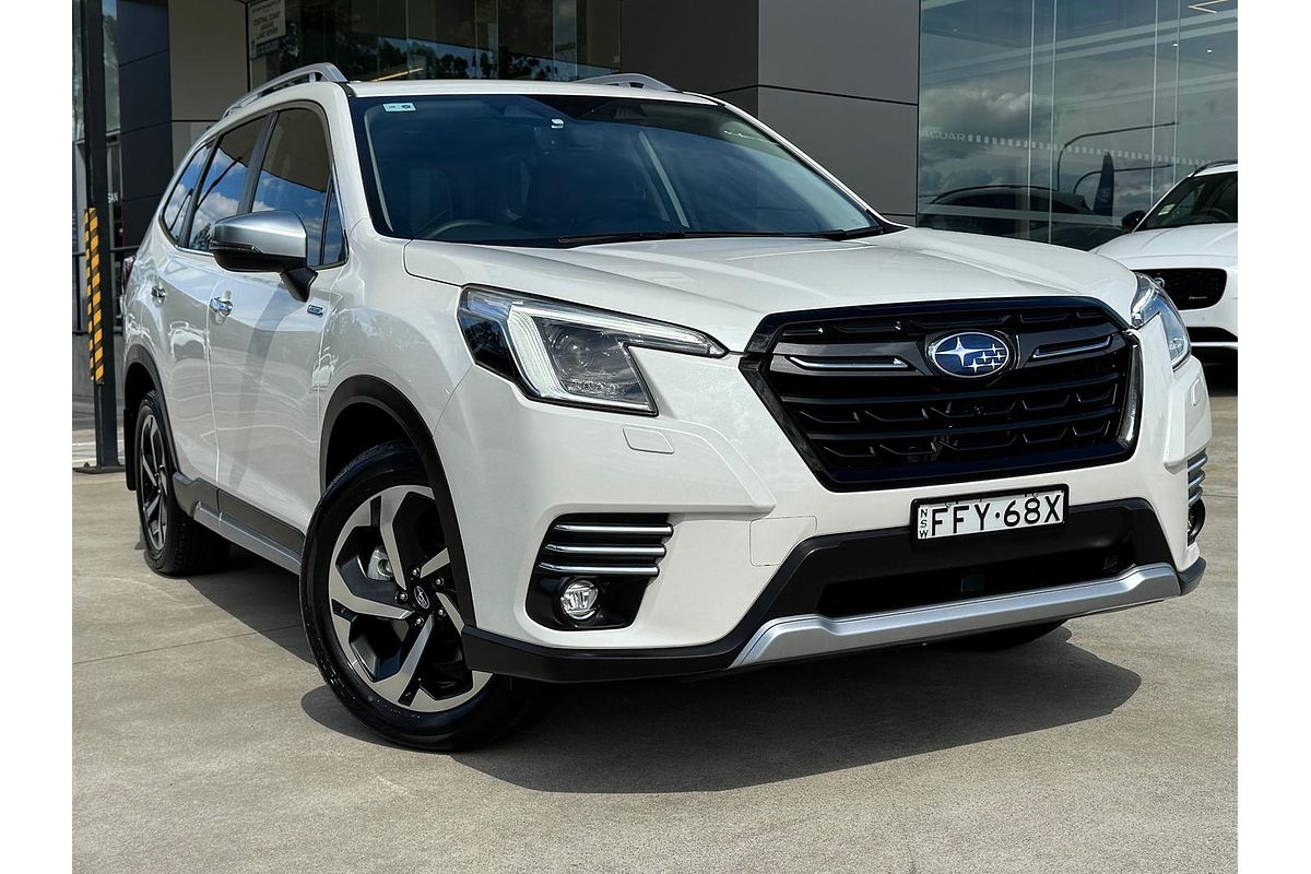 2023 Subaru Forester Hybrid S S5