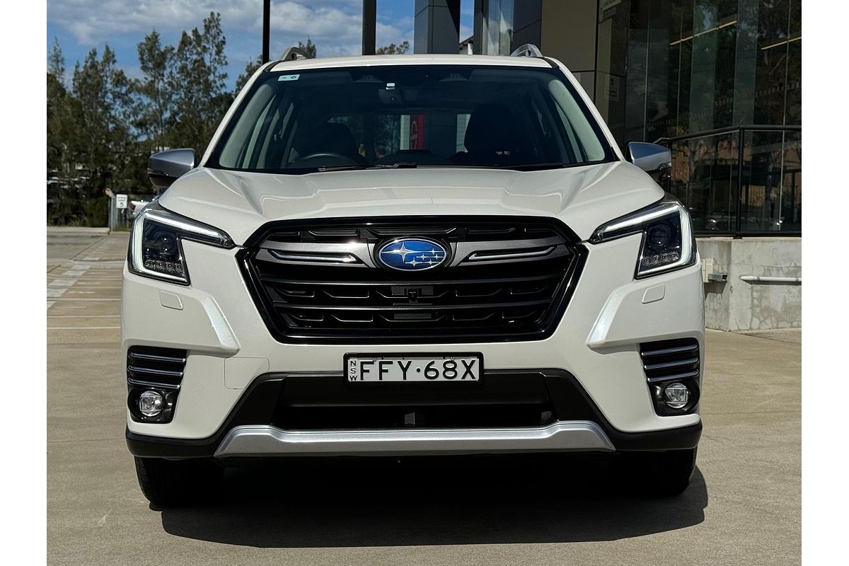 2023 Subaru Forester Hybrid S S5