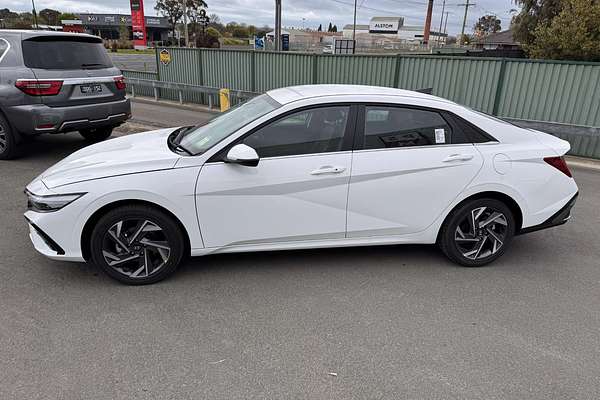 2024 Hyundai i30 Elite CN7.V2