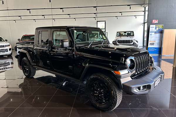 2023 Jeep Gladiator Night Eagle JT All Wheel Drive