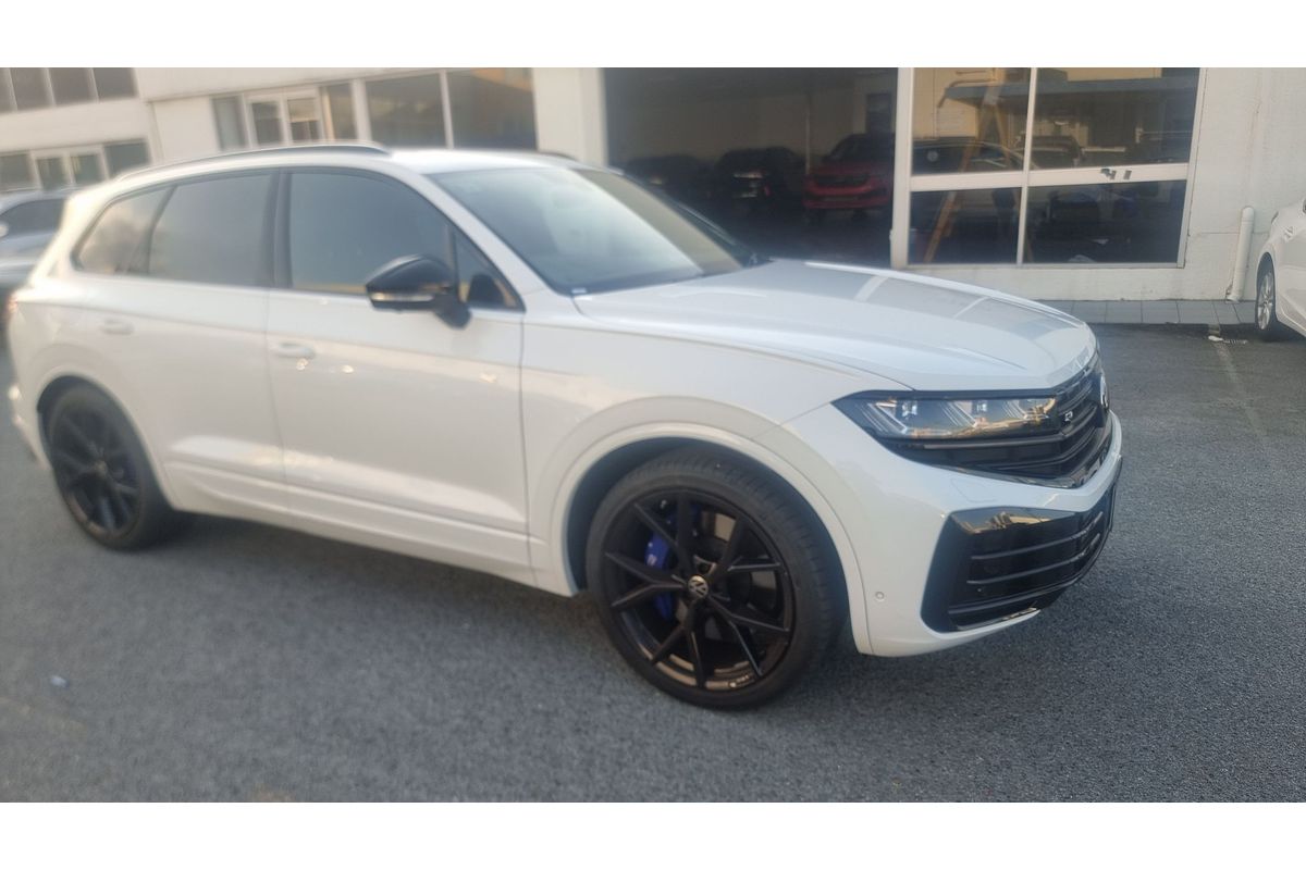 2024 Volkswagen Touareg R RC