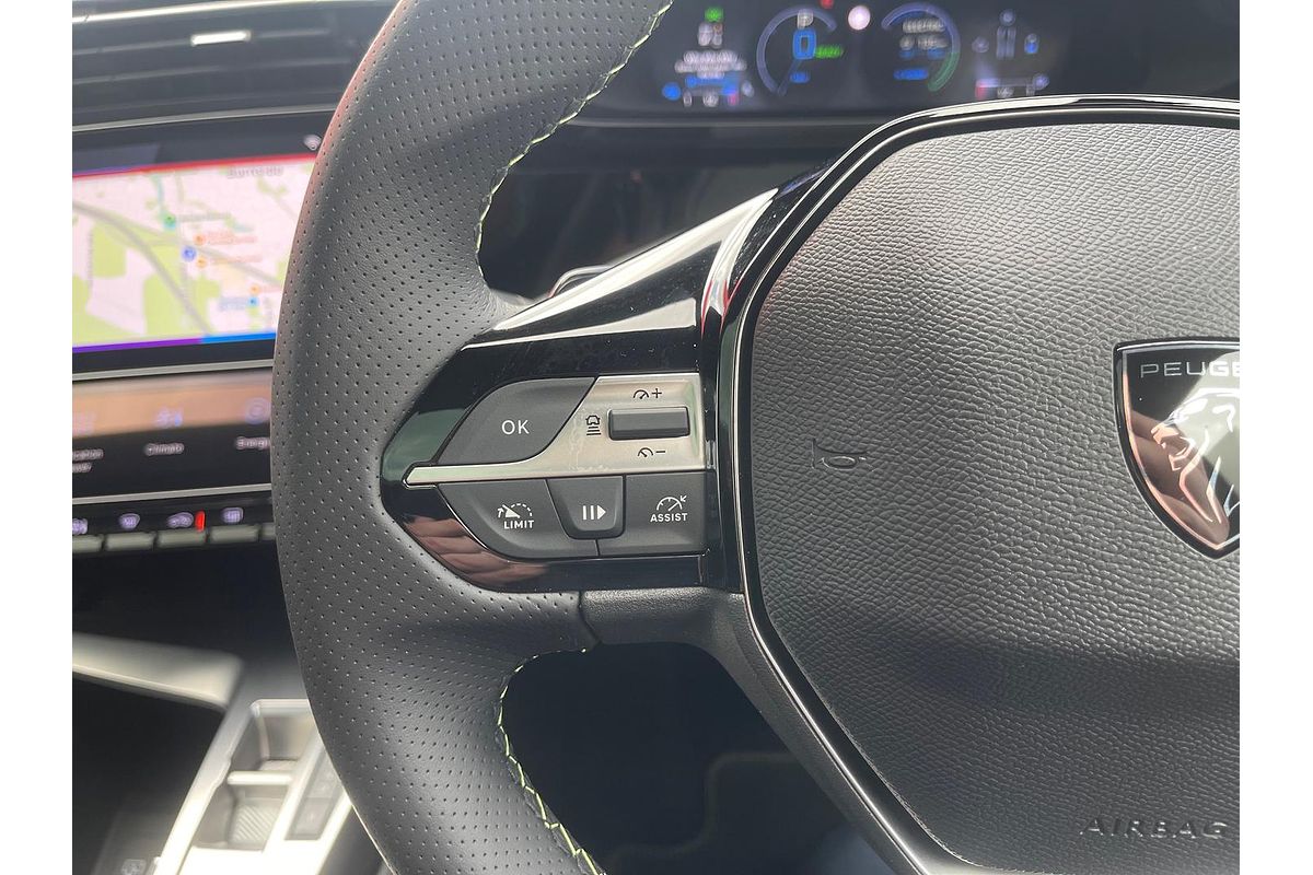 2024 Peugeot 408 GT Plug-In Hybrid P54
