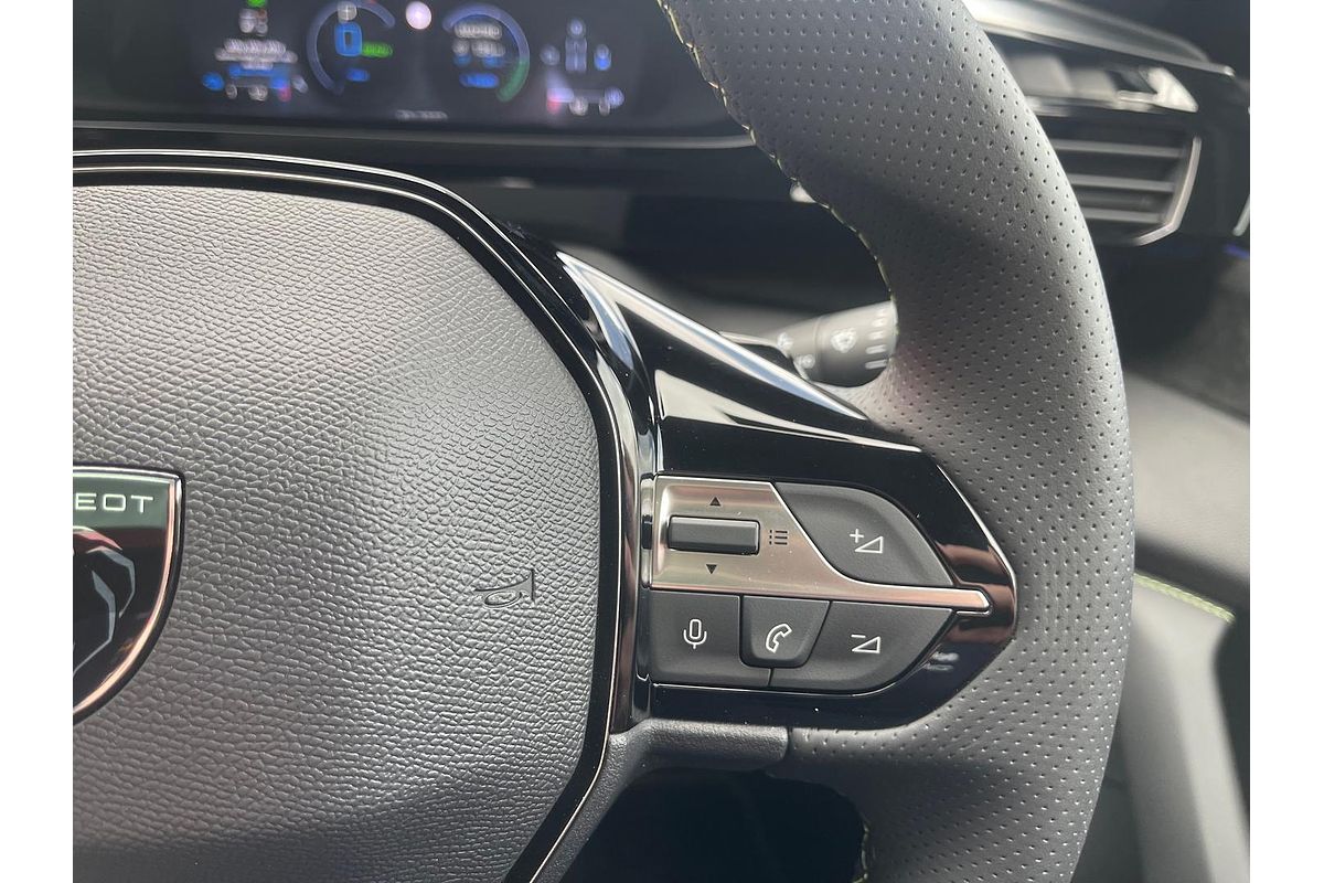 2024 Peugeot 408 GT Plug-In Hybrid P54