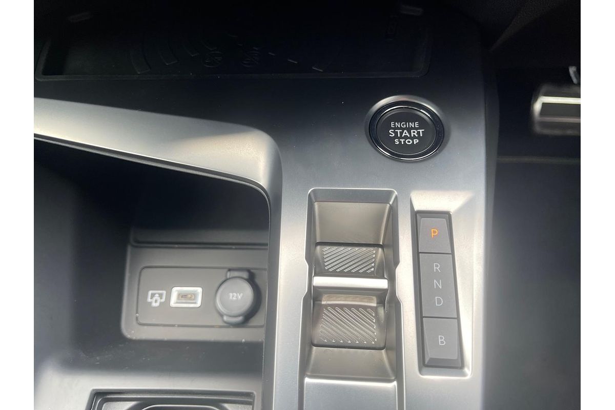 2024 Peugeot 408 GT Plug-In Hybrid P54