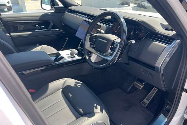 2024 Land Rover Range Rover P530 HSE L460