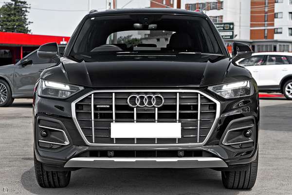 2024 Audi Q5 40 TDI Sport FY