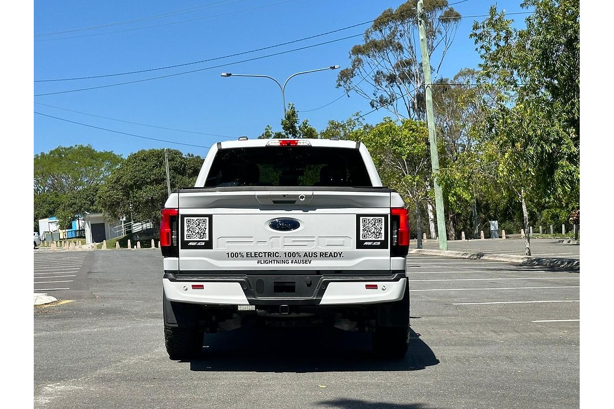 2023 Ford F-150 Lightning XLT 4X4