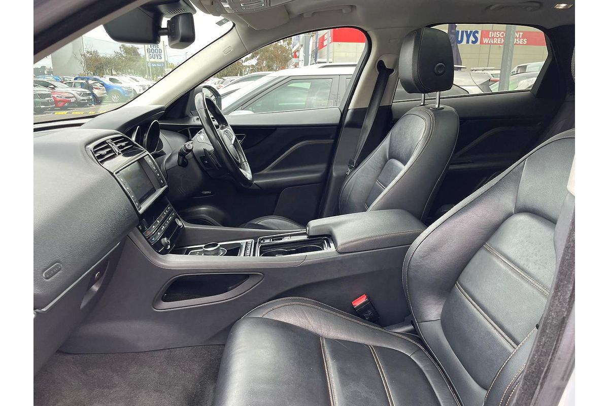 2018 Jaguar F-PACE 30d Prestige X761
