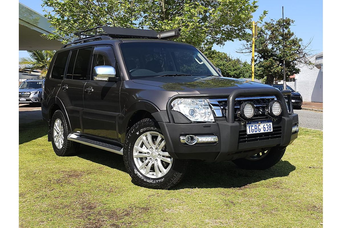 2016 Mitsubishi Pajero GLX NX