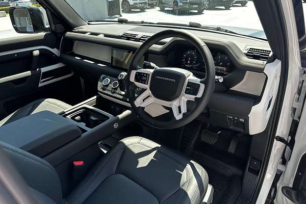 2024 Land Rover Defender 90 D250 S L663