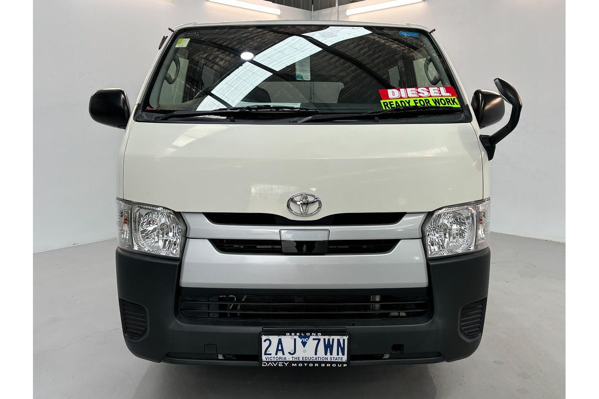 2018 Toyota HIACE LWB GDH201