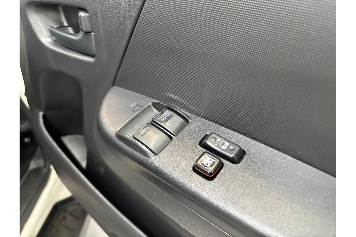 2018 Toyota HIACE LWB GDH201
